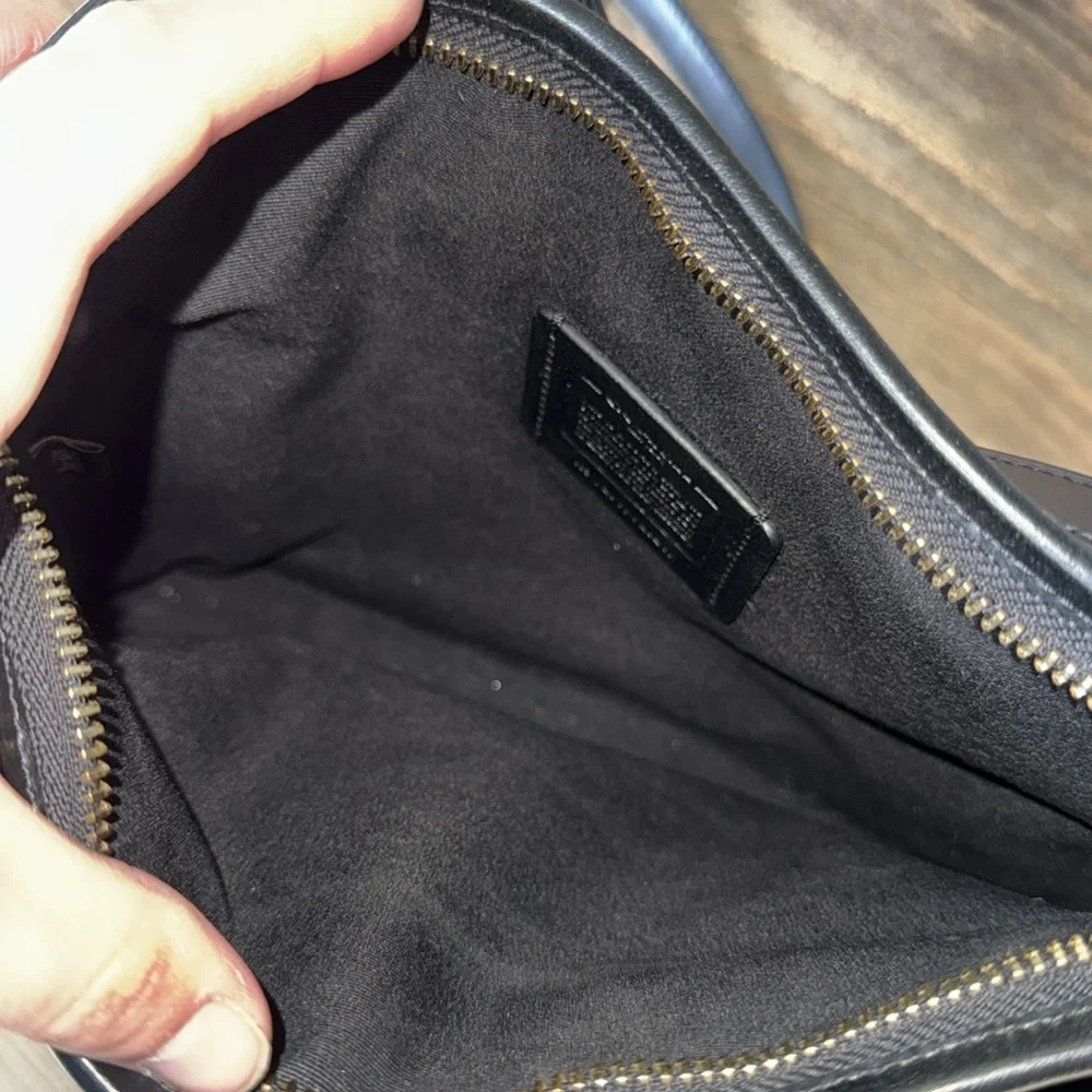 Coach Brown Crossbody Bag with Slim Design - Picture 5 of 7